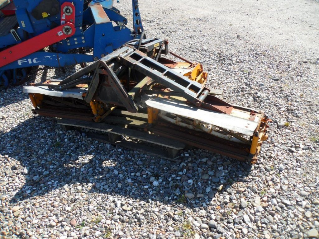 Geräteträger Türe ait Ferrari 3-ledet cyllinderklipper, Gebrauchtmaschine içinde Farsø (resim 1)