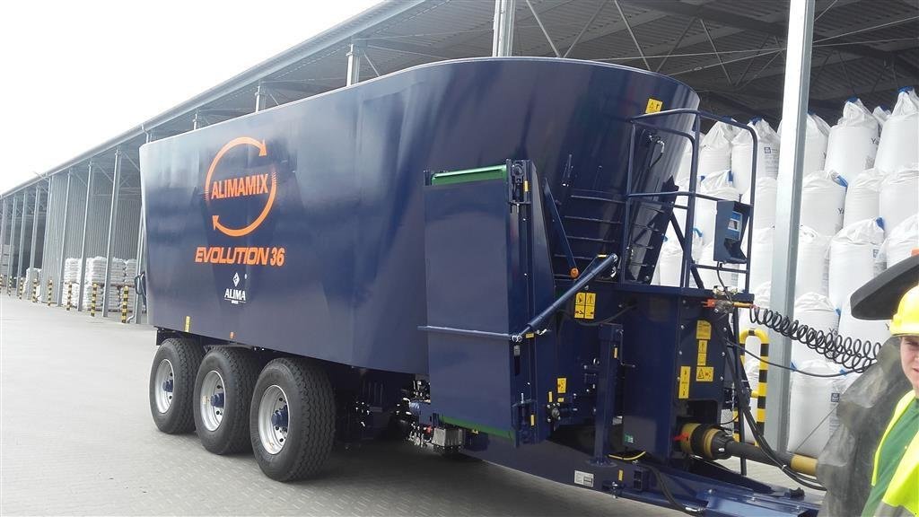 Futterverteilwagen typu Sonstige Sonstiges, Gebrauchtmaschine v Farsø (Obrázek 1)