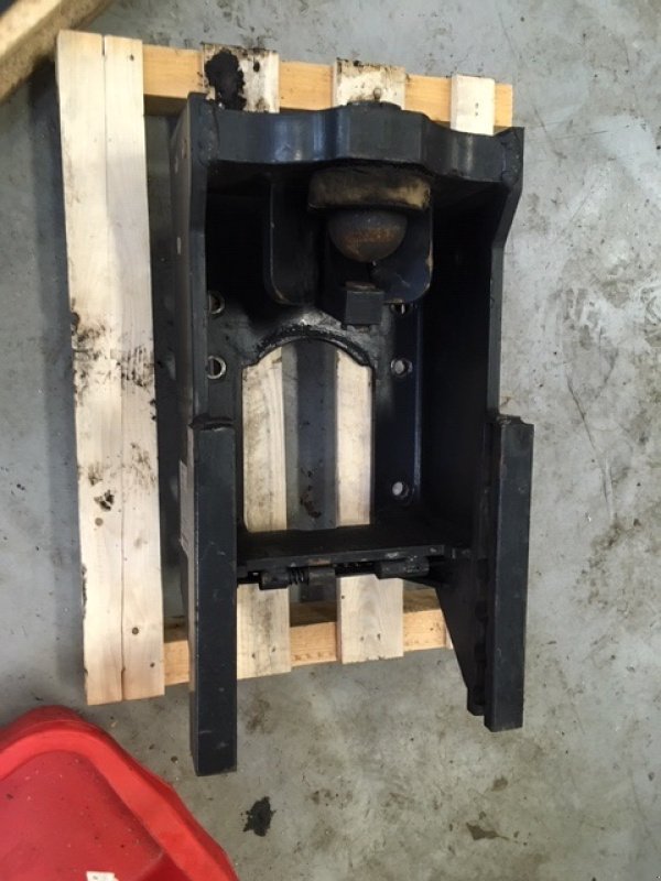 Sonstiges Traktorzubehör типа Case IH PUMA 225 CVX ,DK MODEL KUGLETRÆK KOMPLET, Gebrauchtmaschine в Dronninglund (Фотография 1)