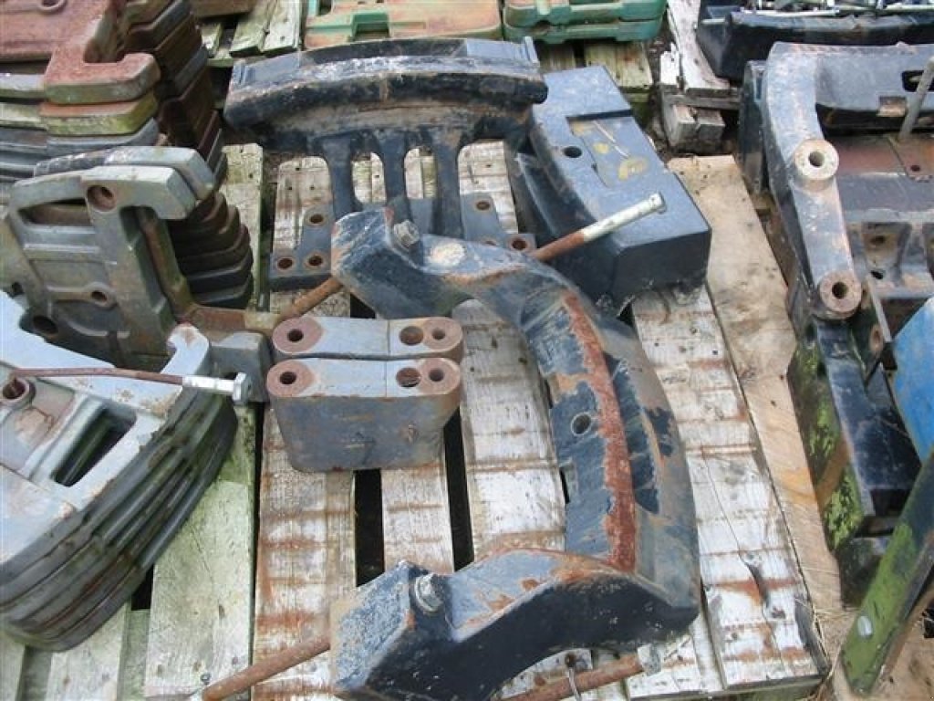 Frontgewicht typu New Holland Basisvægte, Gebrauchtmaschine v Gjerlev J. (Obrázek 2)