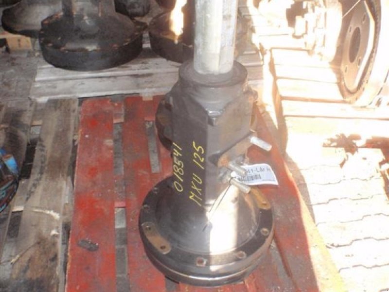 Sonstiges Traktorzubehör типа Case IH MXU 125 Bagaksel H / Rear axle R, Gebrauchtmaschine в Viborg (Фотография 1)