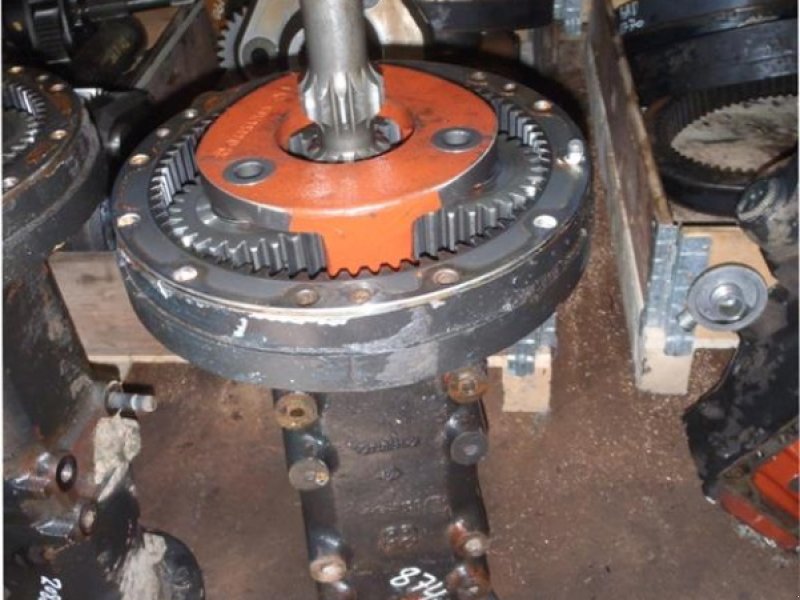 Sonstiges Traktorzubehör tip Sonstige Bagaksel H -Lamborghini 874/90 Rear axle R, Gebrauchtmaschine in Viborg (Poză 1)