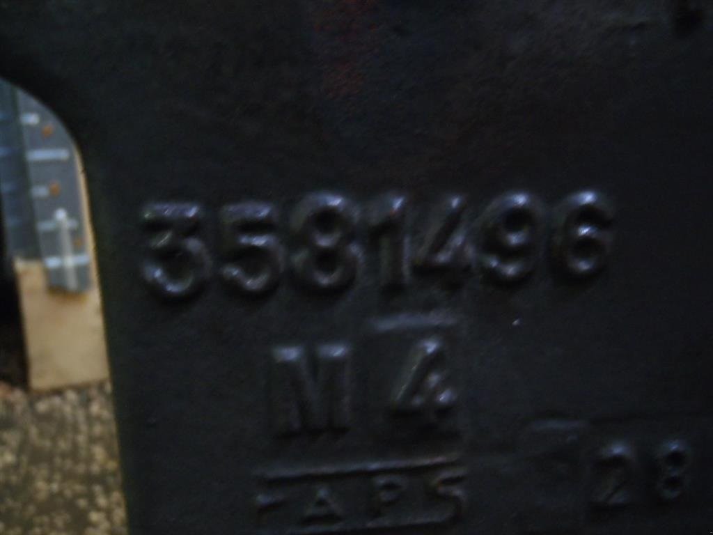 Sonstiges Traktorzubehör typu Massey Ferguson 3125 Bagaksel H / Rear axle R, Gebrauchtmaschine v Viborg (Obrázek 3)