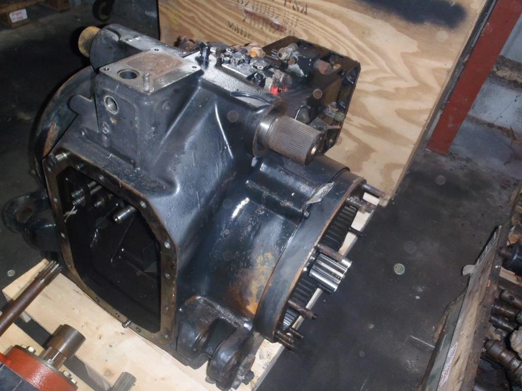 Sonstiges Traktorzubehör типа New Holland TM 190 Bagtøj / Rear transmisson, Gebrauchtmaschine в Viborg (Фотография 2)