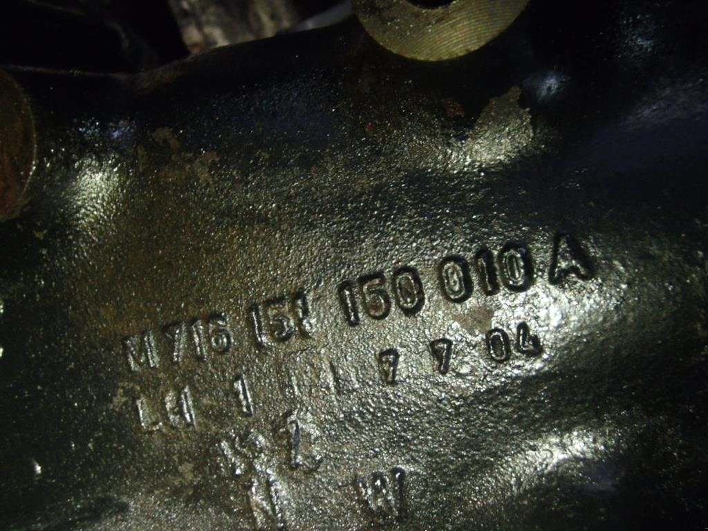 Sonstiges Traktorzubehör типа Massey Ferguson 7480 Bagaksel H / Rear axle R, Gebrauchtmaschine в Viborg (Фотография 2)