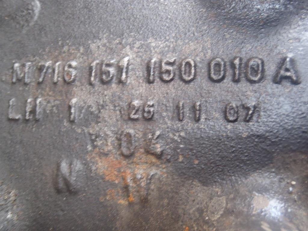 Sonstiges Traktorzubehör типа Massey Ferguson 7480 Bagaksel V / Rear axle L, Gebrauchtmaschine в Viborg (Фотография 2)