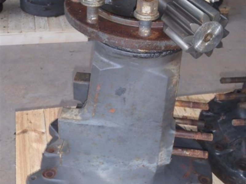 Sonstiges Traktorzubehör des Typs Sonstige Renault 160 // Bagaksel H / Rear Axle R, Gebrauchtmaschine in Viborg (Bild 1)