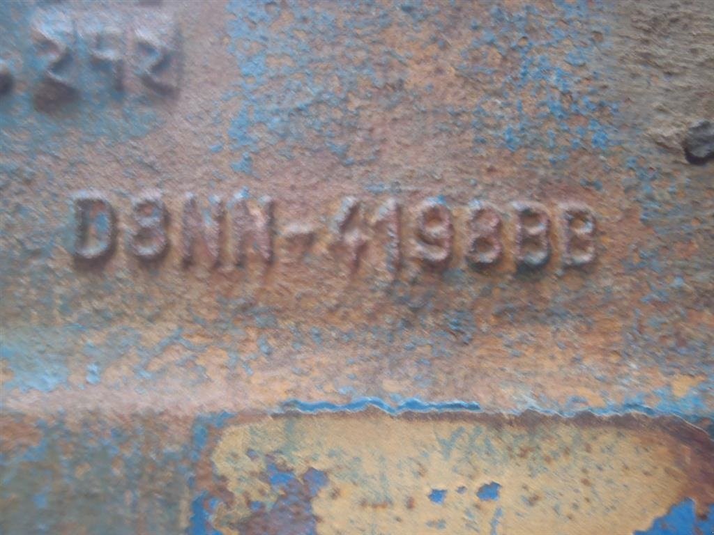 Sonstiges Traktorzubehör van het type Ford 8730 Bagaksel V / Rear axle L, Gebrauchtmaschine in Viborg (Foto 2)