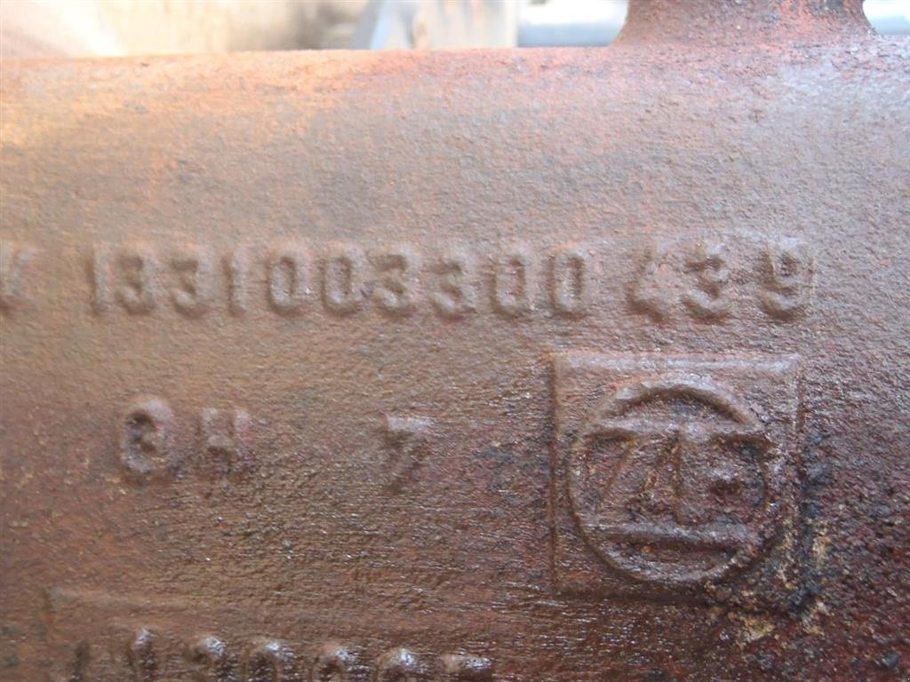 Sonstiges Traktorzubehör типа Deutz Agrotron 120TT bagaksel V, Gebrauchtmaschine в Viborg (Фотография 2)