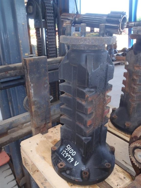 Sonstiges Traktorzubehör типа John Deere 5400 Bagaksel V / Rear axle L, Gebrauchtmaschine в Viborg (Фотография 1)