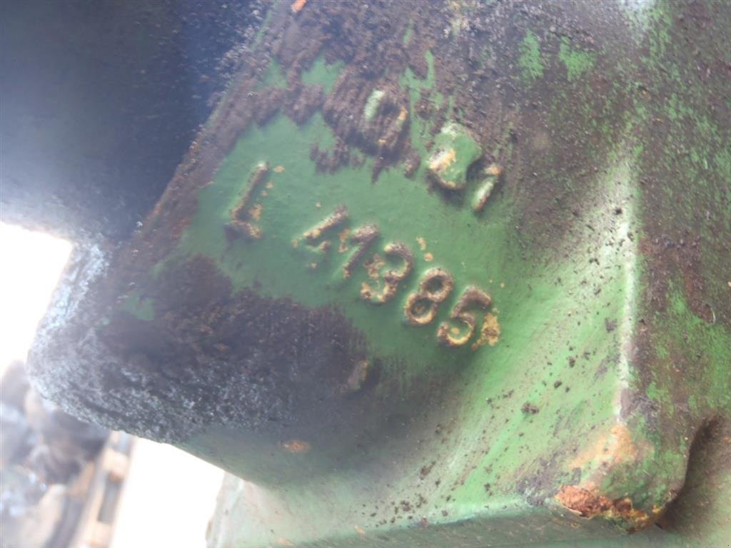 Sonstiges Traktorzubehör типа John Deere 3640 Bagaksel V / Rear axle L, Gebrauchtmaschine в Viborg (Фотография 2)