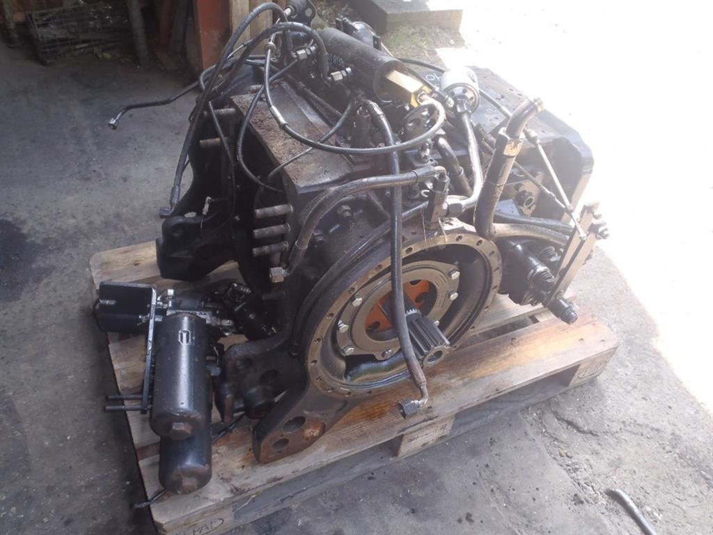 Sonstiges Traktorzubehör typu Valmet 8150 Bagtøj / Rear transmisson, Gebrauchtmaschine v Viborg (Obrázek 2)