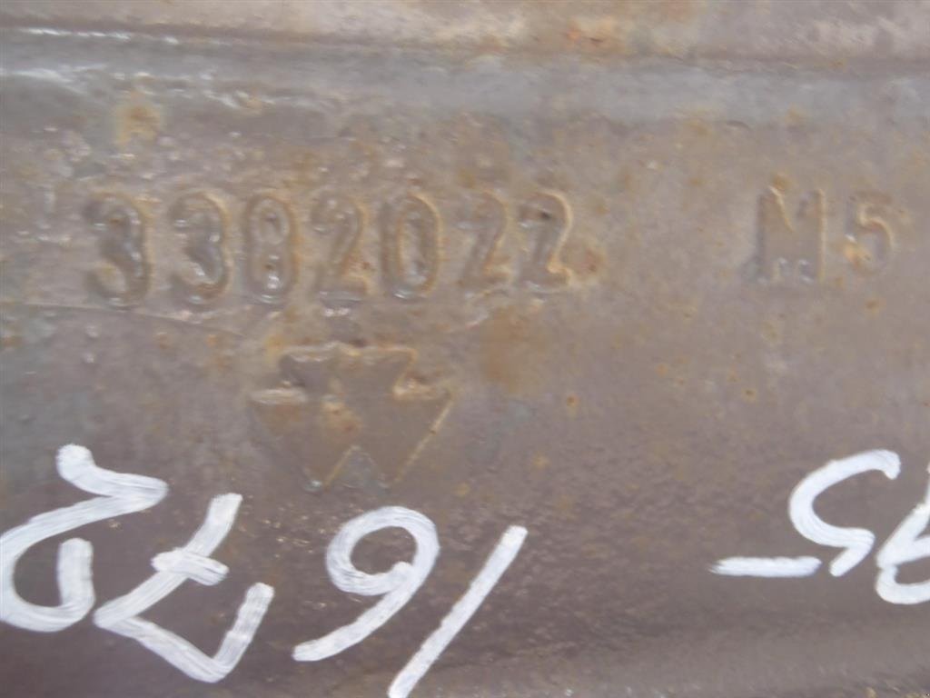 Sonstiges Traktorzubehör типа Massey Ferguson 3095 Bagaksel V / Rear axle L, Gebrauchtmaschine в Viborg (Фотография 2)