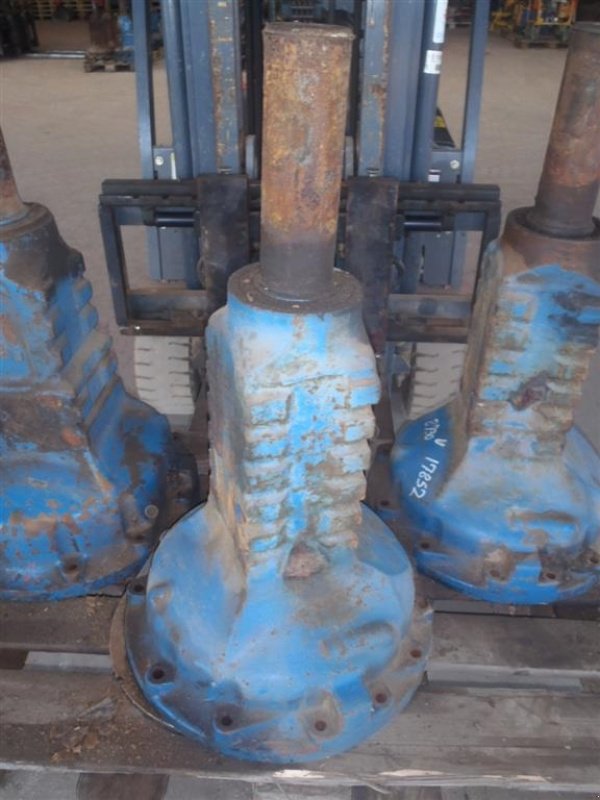 Sonstiges Traktorzubehör typu Ford 8730 Bagaksel H / Rear axle R, Gebrauchtmaschine v Viborg (Obrázek 1)