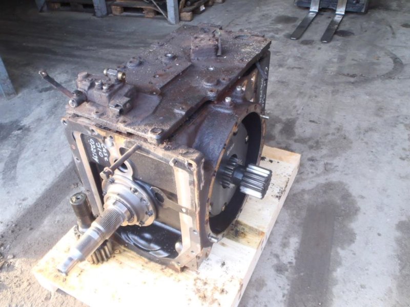 Sonstiges Traktorzubehör of the type Case IH 310 Magnum Bagtøj / Rear transmisson, Gebrauchtmaschine in Viborg (Picture 1)