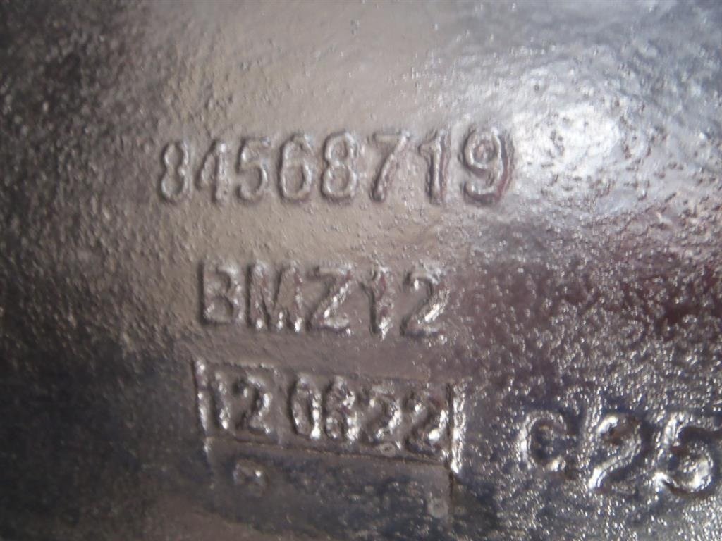 Sonstiges Traktorzubehör typu New Holland T8.420 Bagaksel H / Rear Axle R, Gebrauchtmaschine v Viborg (Obrázek 2)