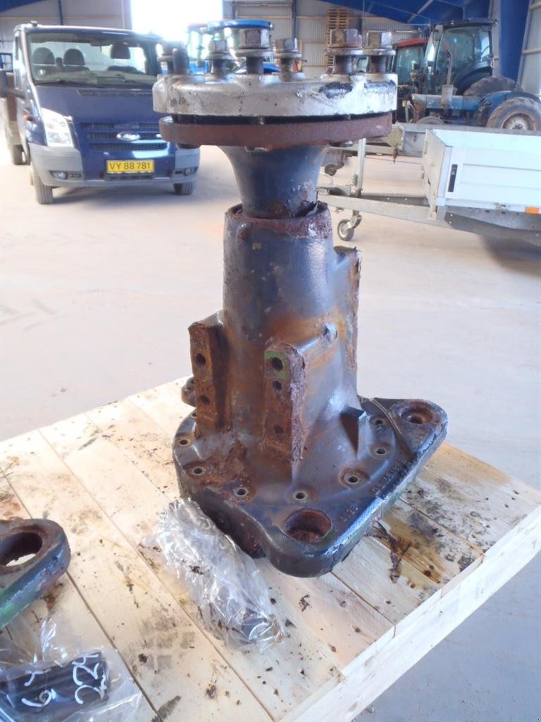 Sonstiges Traktorzubehör des Typs John Deere 6420 Bagaksel V / Rear axle L, Gebrauchtmaschine in Viborg (Bild 1)