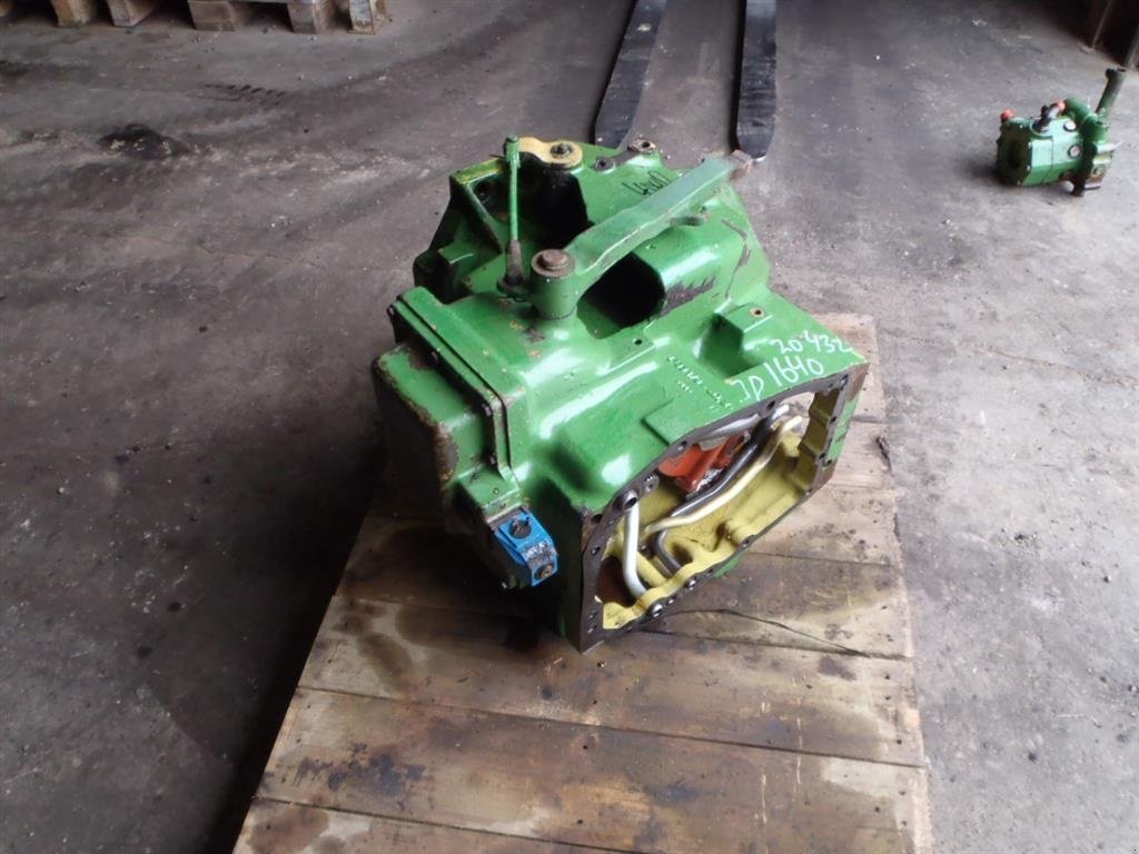 Sonstiges Traktorzubehör typu John Deere 1640 Gearkasse / Gearbox, Gebrauchtmaschine v Viborg (Obrázek 2)