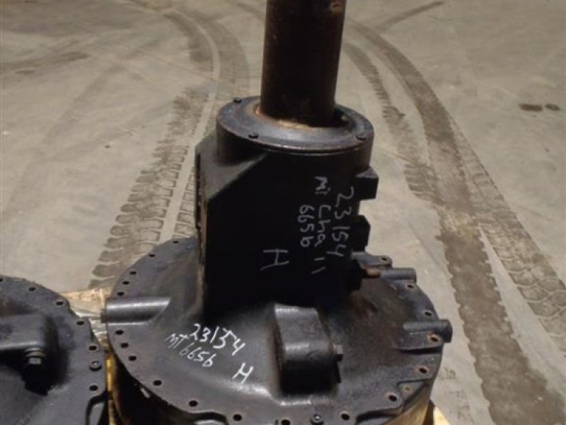 Sonstiges Traktorzubehör van het type Challenger MT665B // Bagaksel H / Rear Axle H, Gebrauchtmaschine in Viborg (Foto 1)