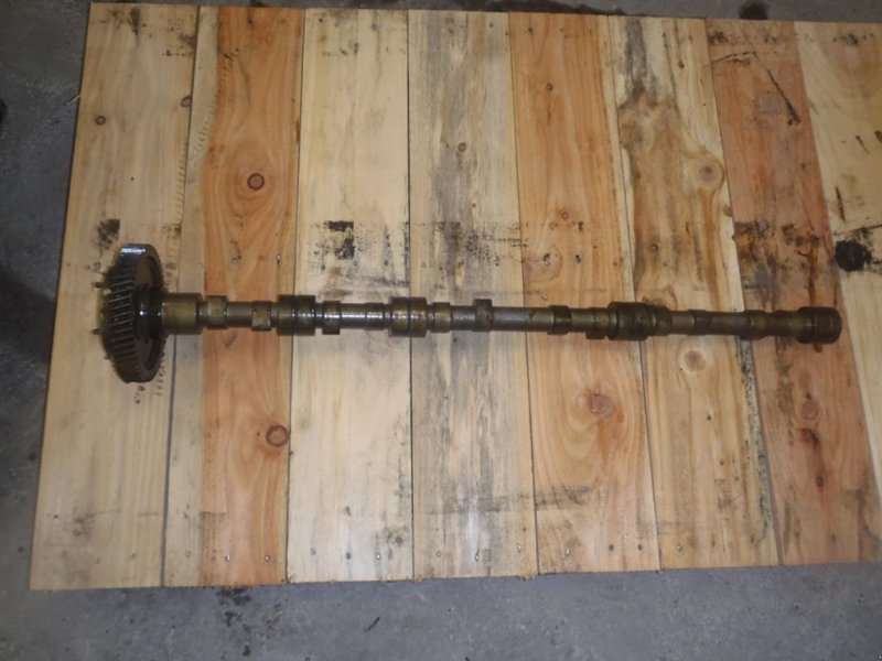 Sonstiges Traktorzubehör типа Challenger MT665B // Knastaksel / Camshaft, Gebrauchtmaschine в Viborg (Фотография 1)