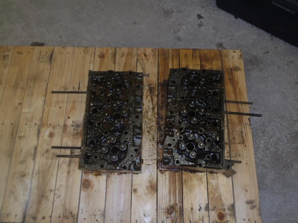 Sonstiges Traktorzubehör типа Challenger MT 665C Topstykke / Cylinder Head, Gebrauchtmaschine в Viborg (Фотография 1)