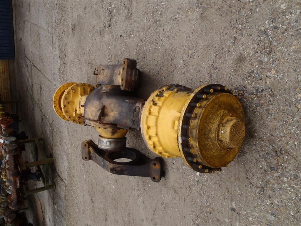 Sonstiges Traktorzubehör типа Volvo L180E Bagaksel / Rear Axle, Gebrauchtmaschine в Viborg (Фотография 2)