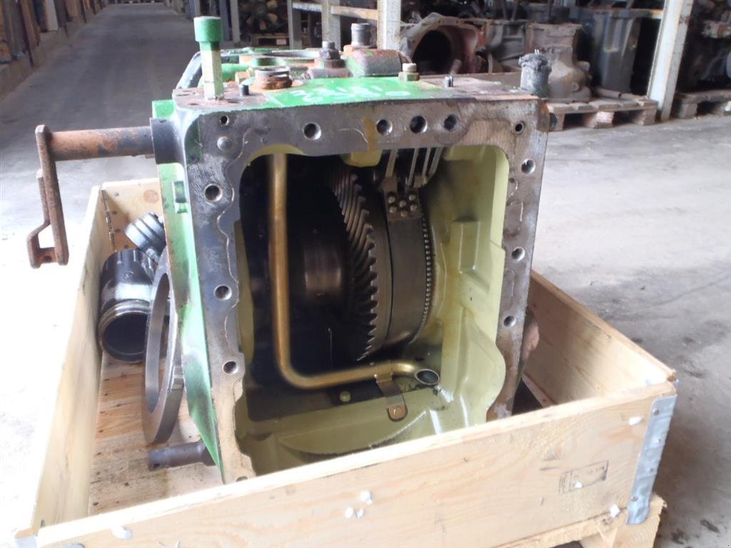 Sonstiges Traktorzubehör du type John Deere 6330 Bagtøj / Rear Transmission, Gebrauchtmaschine en Viborg (Photo 2)