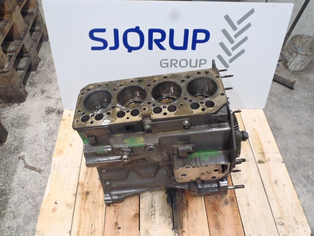 Sonstiges Traktorzubehör типа CLAAS Arion 430 Shortblok / Short Block, Gebrauchtmaschine в Viborg (Фотография 1)