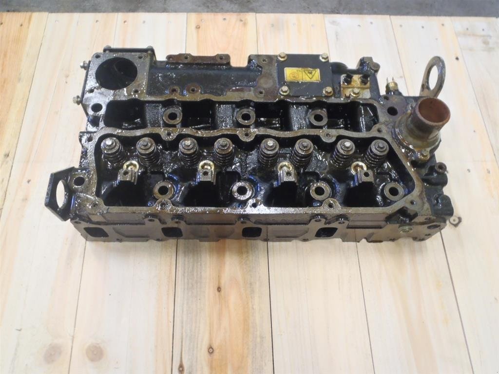 Sonstiges Traktorzubehör типа Sonstige Perkins 1104 // Topstykke / Cylinder Head, Gebrauchtmaschine в Viborg (Фотография 1)
