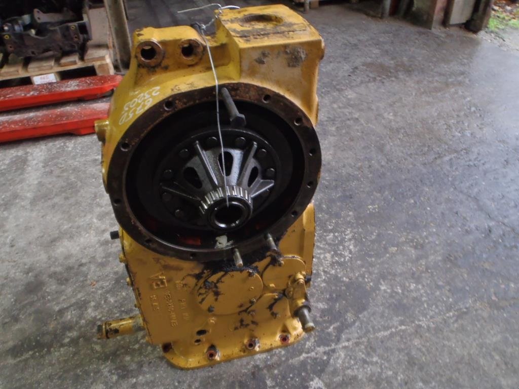 Sonstiges Traktorzubehör typu Ford 675 D Bagtøj / Rear Transmission, Gebrauchtmaschine v Viborg (Obrázek 2)