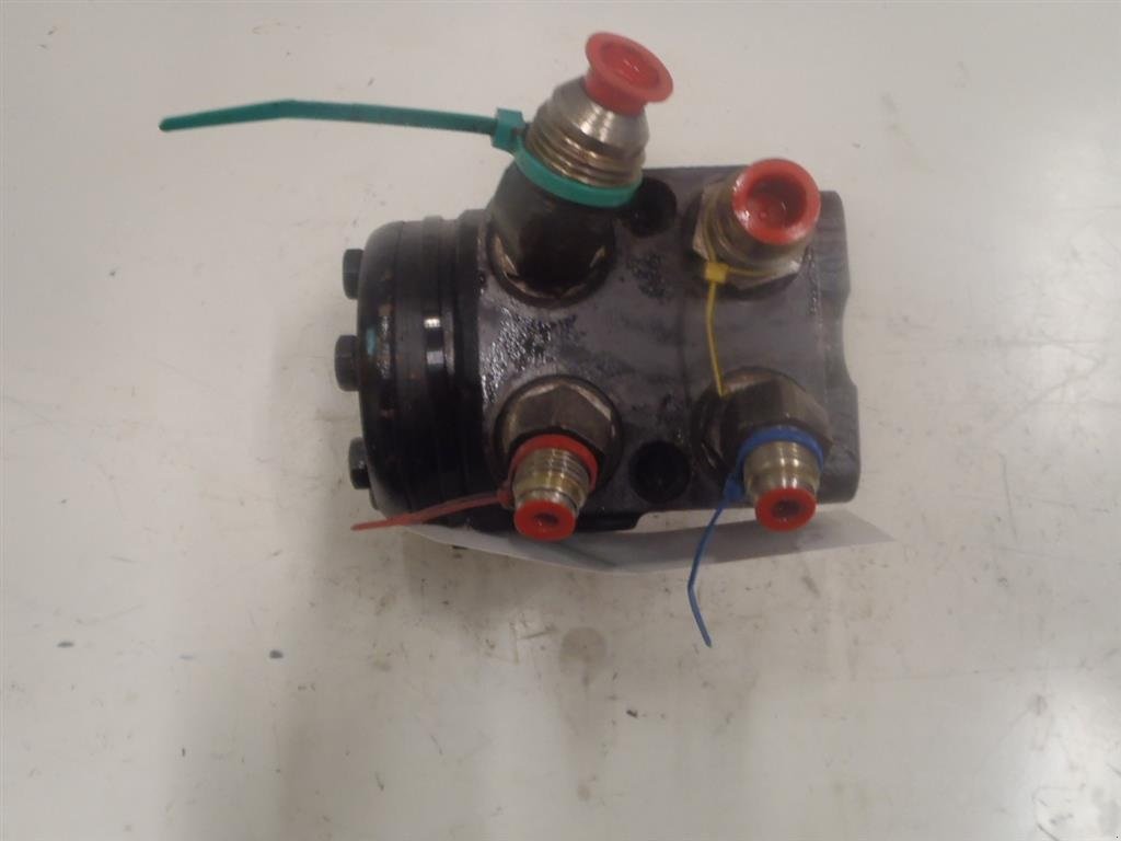 Sonstiges Traktorzubehör типа Massey Ferguson 3050 Styre Orbitrol / Orbitrol, Gebrauchtmaschine в Viborg (Фотография 3)