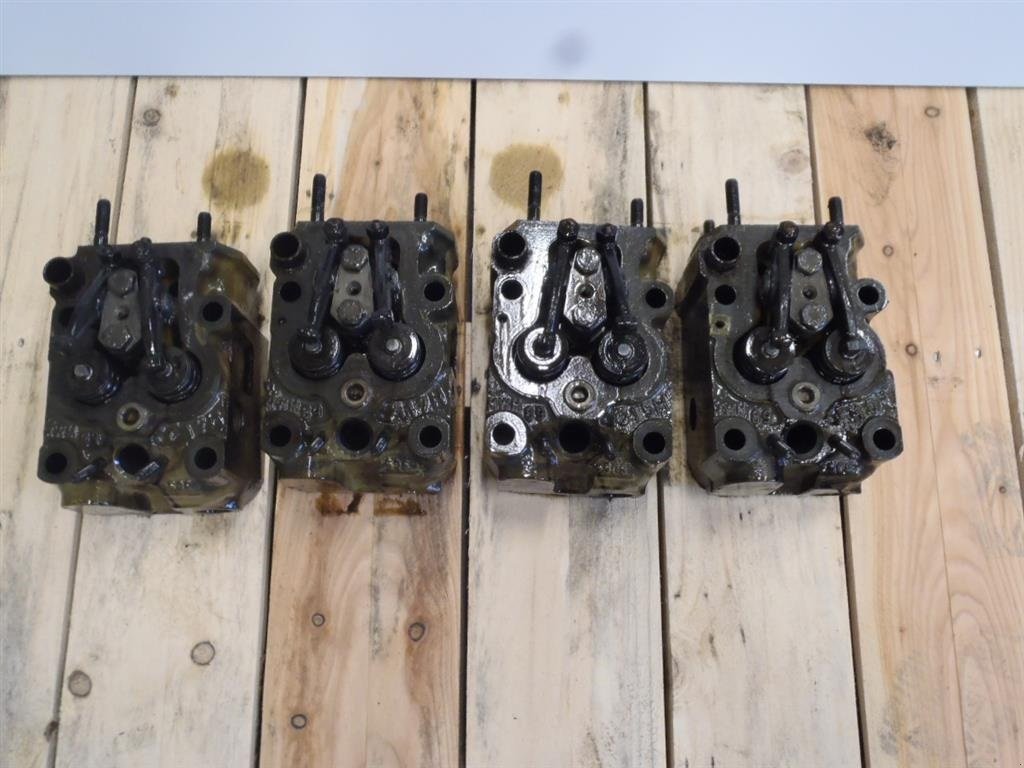 Sonstiges Traktorzubehör typu Fendt 309 Topstykke / Cylinder Head, Gebrauchtmaschine v Viborg (Obrázek 4)