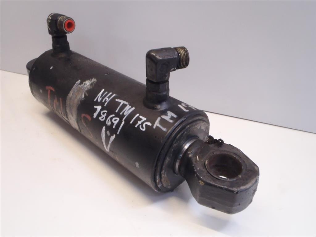 Sonstiges Traktorzubehör του τύπου New Holland TM 175 Liftcylinder Venstre 5198576, Gebrauchtmaschine σε Viborg (Φωτογραφία 3)