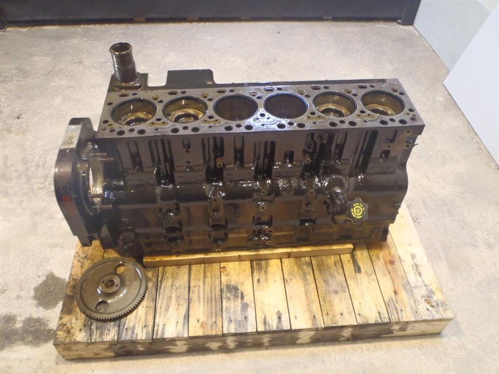 Sonstiges Traktorzubehör типа Case IH MX 270 Shortblock, Gebrauchtmaschine в Viborg (Фотография 5)