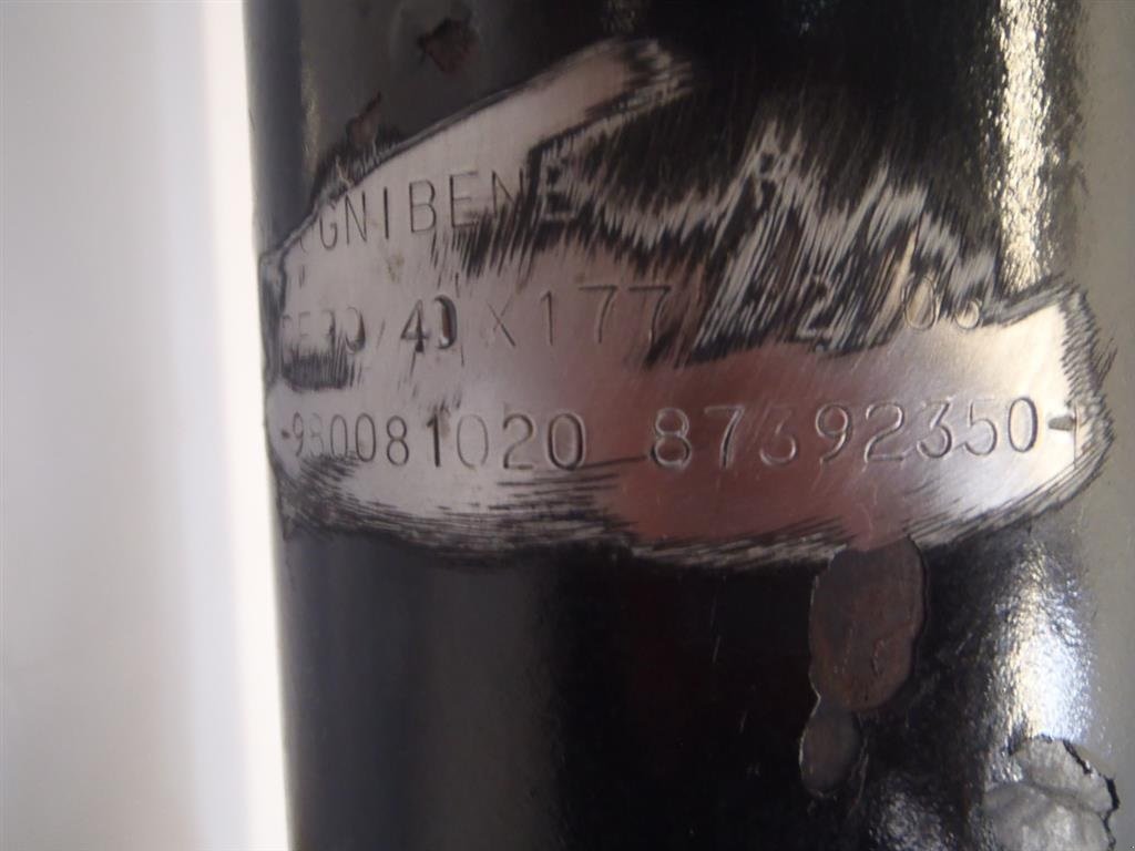 Sonstiges Traktorzubehör типа New Holland T6070 Elite Liftcylinder Højre, Gebrauchtmaschine в Viborg (Фотография 2)