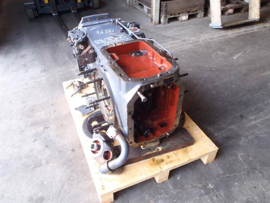 Sonstiges Traktorzubehör του τύπου New Holland TS 110A Bagtøj / Rear Transmission, Gebrauchtmaschine σε Viborg (Φωτογραφία 2)