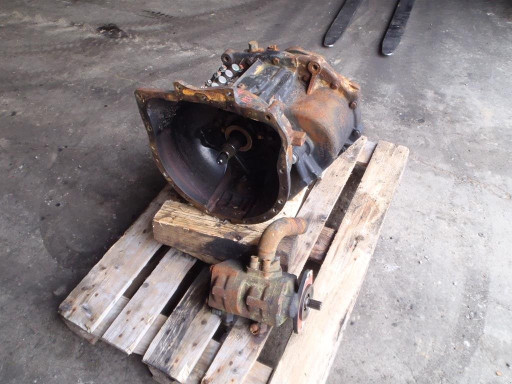 Sonstige Bagger & Lader typu Sonstige 102 B Gearkasse / Gearbox, Gebrauchtmaschine v Viborg (Obrázek 1)