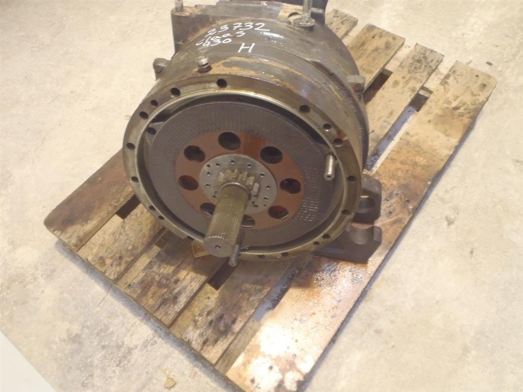 Sonstiges Traktorzubehör van het type CLAAS Axion 930 c matic Bagaksel H / Rear Axle R, Gebrauchtmaschine in Viborg (Foto 3)