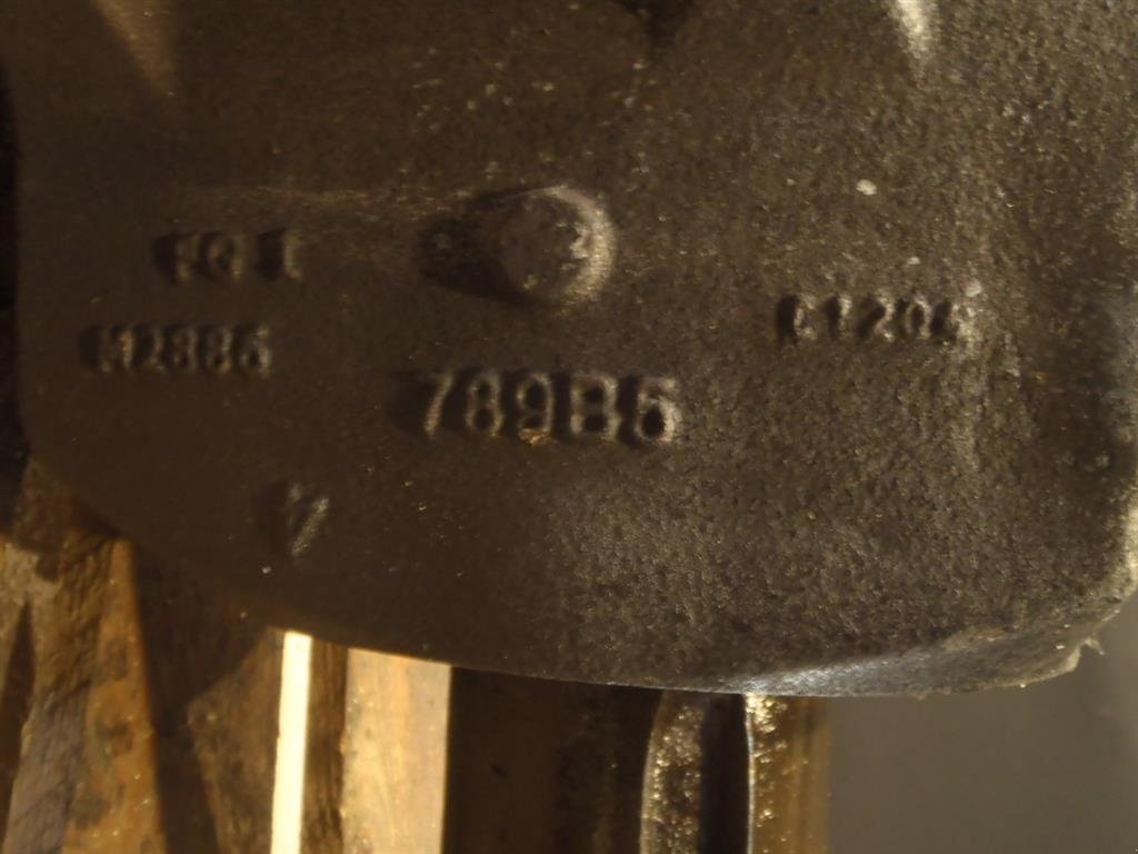 Sonstiges Traktorzubehör van het type CLAAS Axion 930 c matic Bagaksel H / Rear Axle R, Gebrauchtmaschine in Viborg (Foto 5)