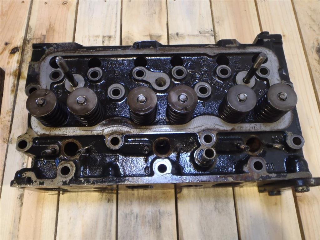 Sonstiges Traktorzubehör typu New Holland TVT 155 Topstykke, Gebrauchtmaschine v Viborg (Obrázek 2)