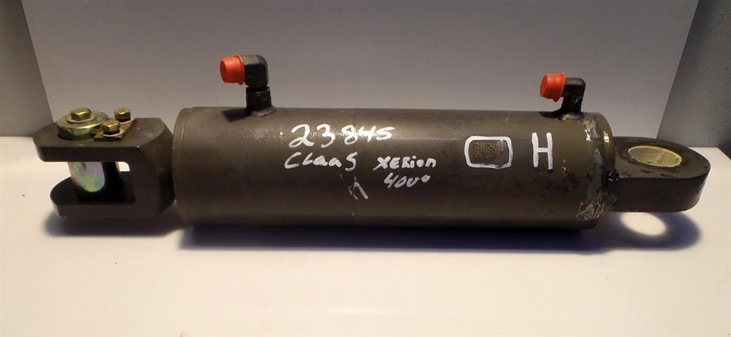 Sonstiges Traktorzubehör типа CLAAS XERION 4000 Liftcylinder højre, Gebrauchtmaschine в Viborg (Фотография 3)