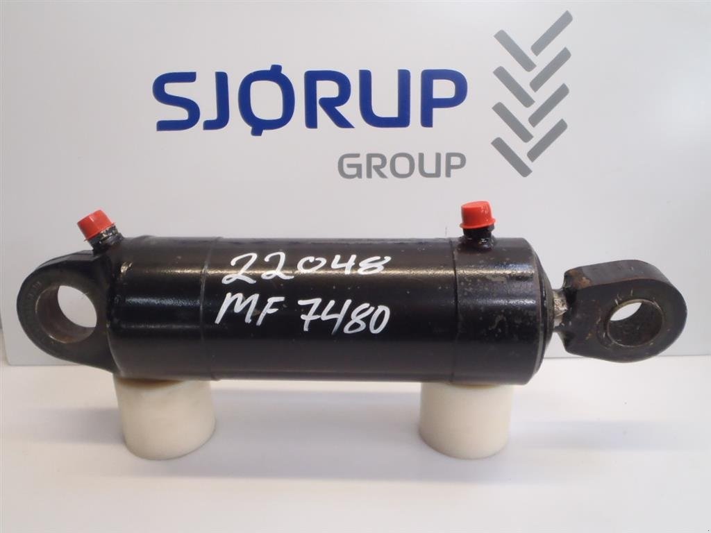 Sonstiges Traktorzubehör типа Massey Ferguson 7480 Liftcylinder Venstre, Gebrauchtmaschine в Viborg (Фотография 2)