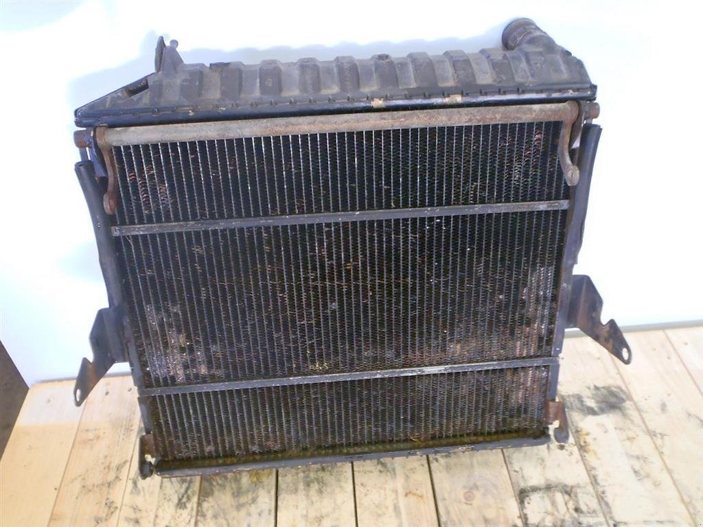 Sonstiges Traktorzubehör типа Deutz Agrotron 106 Vandkøler, Gebrauchtmaschine в Viborg (Фотография 3)