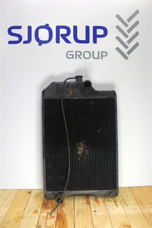 Sonstiges Traktorzubehör typu Massey Ferguson 698 Vandkøler, Gebrauchtmaschine v Viborg (Obrázek 1)