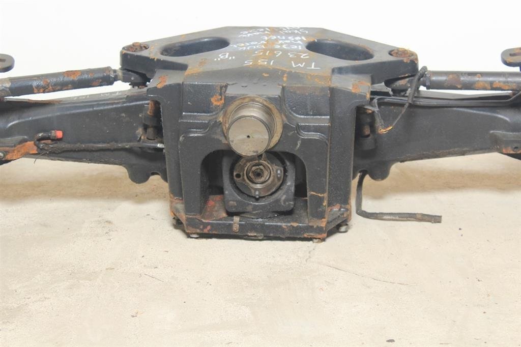 Sonstiges Traktorzubehör типа New Holland TM155 Foraksel, Gebrauchtmaschine в Viborg (Фотография 6)