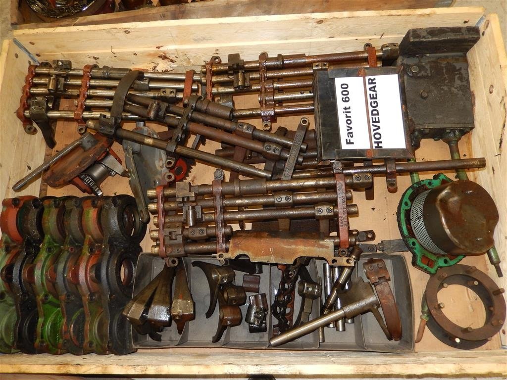 Sonstiges Traktorzubehör типа Fendt gearkasse / vario  fendt 100-200-300-500-600-800-900, Gebrauchtmaschine в Vildbjerg (Фотография 16)