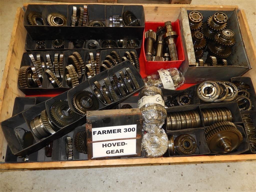 Sonstiges Traktorzubehör типа Fendt gearkasse / vario  fendt 100-200-300-500-600-800-900, Gebrauchtmaschine в Vildbjerg (Фотография 1)