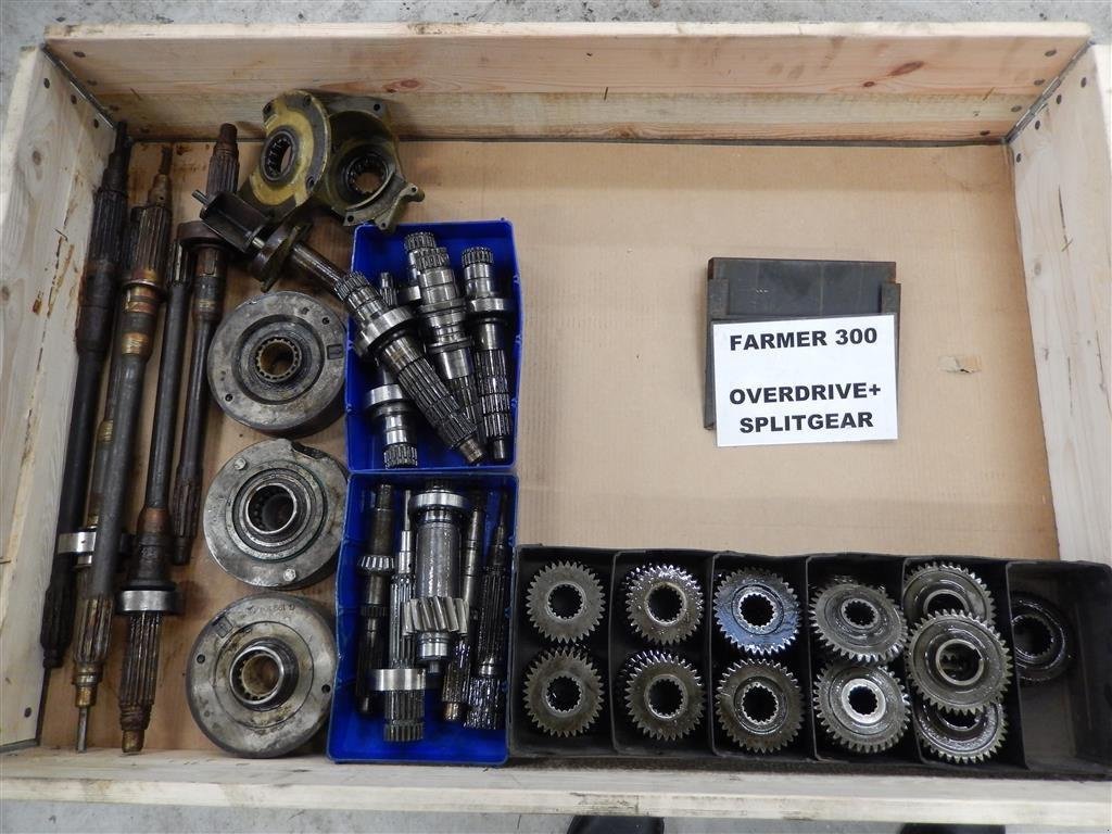 Sonstiges Traktorzubehör типа Fendt gearkasse / vario  fendt 100-200-300-500-600-800-900, Gebrauchtmaschine в Vildbjerg (Фотография 3)