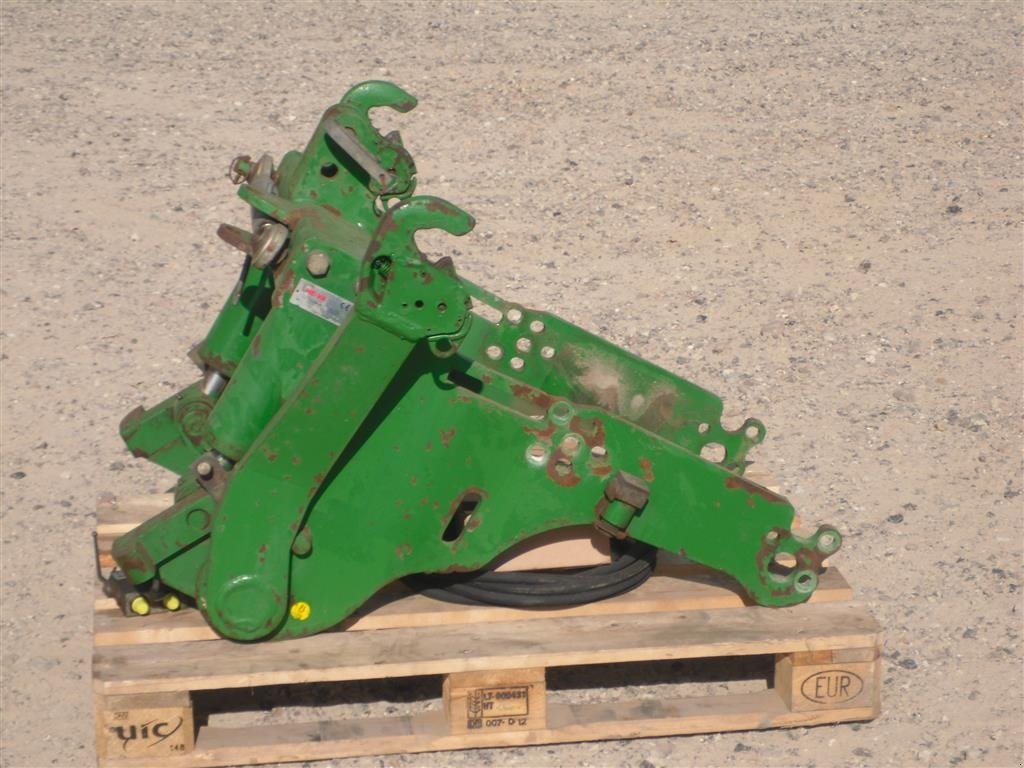 Fronthydraulik typu HE-VA 36,01 til JD 6520-7530, Gebrauchtmaschine v Bjerringbro (Obrázek 1)