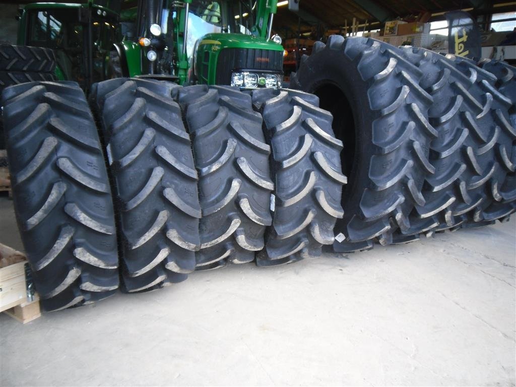 Reifen типа Alliance 420/85x24 - (16.9x24) Tilbud, Gebrauchtmaschine в Bjerringbro (Фотография 1)